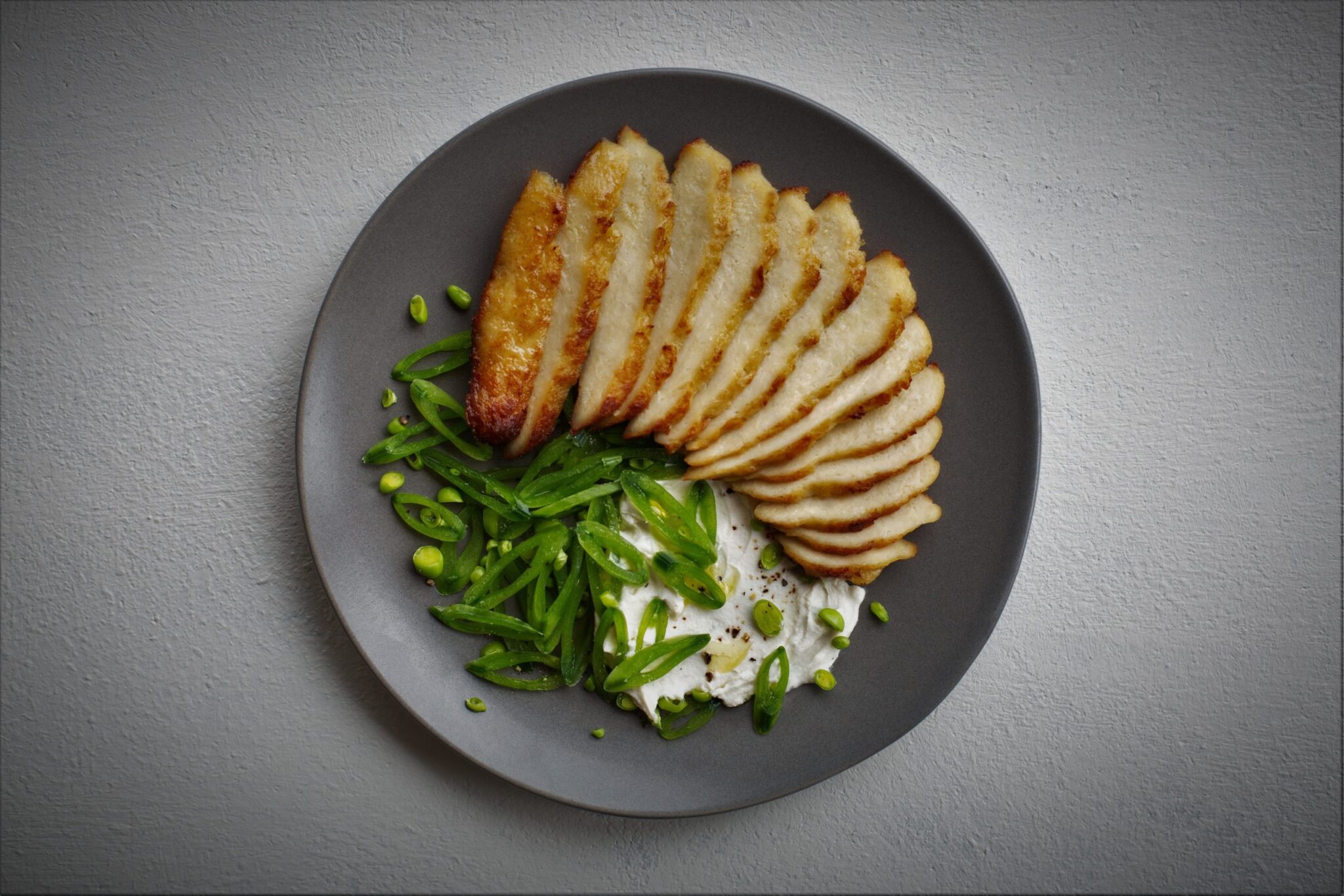 dinner plate with chicken